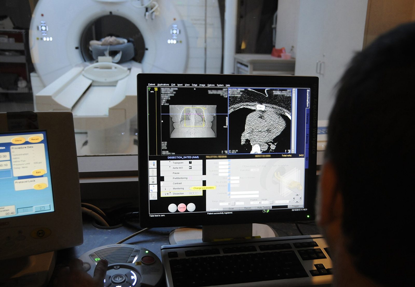 DICOM: Specs Are There, But Not Everyone Is Following Them